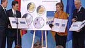 Merkel seeks accelerated timetable for institutional reform