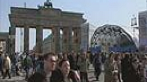 Partygoers join Treaty of Rome celebrations