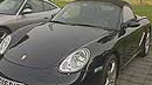 Porsche buy bigger VW stake to head off takeovers