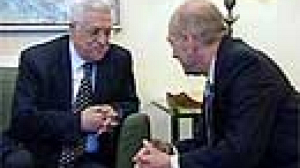 Israelis and Palestinians differ over talks