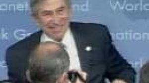 Une semaine de délai supplémentaire accordée à Paul Wolfowitz