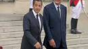 Sarkozy officially takes up job as French president