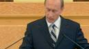 Russia steps up pressure over arms treaty