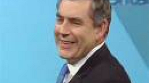 Gordon Brown a pris officiellement les rênes du parti travailliste
