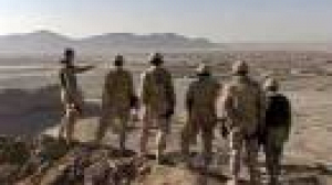 Six soldats canadiens tués en Afghanistan, pression sur le PM Harper pour un retrait en 2009