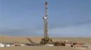 Double tension sur les cours du pétrole
