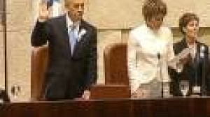 Peres becomes Israel’s president