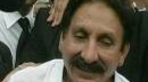 Pakistan’s top judge reinstated in blow to Musharraf