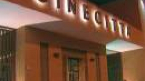 Une partie de Cinecitta part en fumée