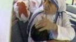 Indians pay homage to Mother Teresa