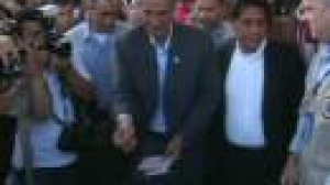 Présidentielle au Guatemala, Colom et Perez au coude à coude
