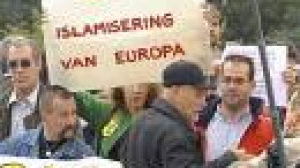 Dozens arrested at anti-Islamist rally near EU HQ