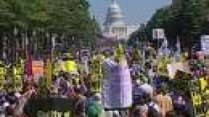 Une marche anti-guerre à Washington rassemble plusieurs milliers de personnes