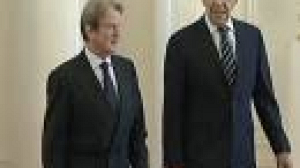 Bernard Kouchner rassure et arrondit les angles en Russie
