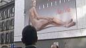 Lutte contre l’anorexie : photo choc d’Oliviero Toscani