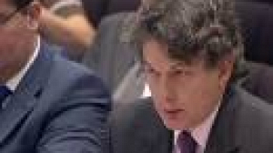 Breton defends French govt. role in EADS affair