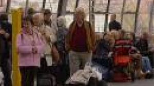 Travel chaos in Germany as train drivers strike