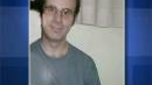 Interpol demande au pédophile présumé “Vico” de se rendre aux autorités