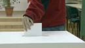 Législatives en Pologne : vers une défaite du parti des frères Kaczinsky