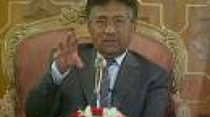 Musharraf promises to quit the Pakistani army