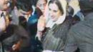 Benazir Bhutto assignée à résidence