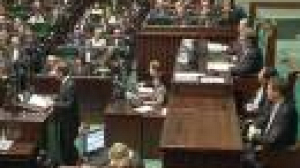 Une adoption de l’euro, un retrait de l’Irak prônés par Donald Tusk