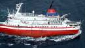 Shades of the Titanic as cruise ship hits ice