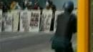 Man dies in anti-Chavez protest