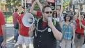Hollywood writers walk-out set to continue