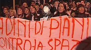 Rome promet des mesures “radicales” pour lutter contre la crise des déchets à Naples