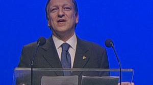 Malta celebrates adopting the Euro