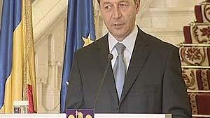 Romanian ex-ministers to face corruption probe