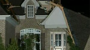 Deadly twisters strike southern US states