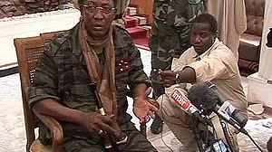 Tchad : Le Président Déby affirme contrôler le pays