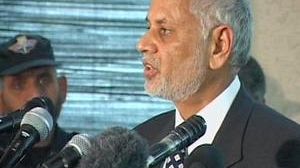 UK police say bomb not bullets killed Bhutto