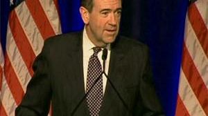 Mike Huckabee se maintient dans la course à l’investiture républicaine