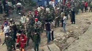 Panic in China as lake threatens quake-hit county