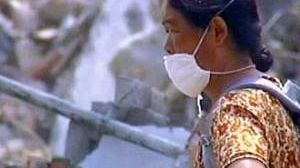 China opens door to international rescuers