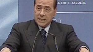 Silvio Berlusconi victime d’un bref malaise  lors d’un discours