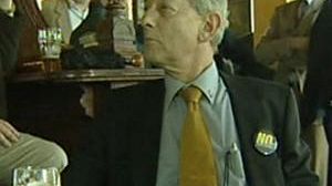 Autres réactions au “non” irlandais dans un pub à Bruxelles