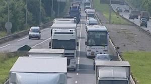 La grogne des routiers continue en France et en Espagne