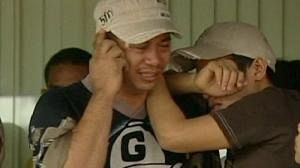 More than 800 missing in Philippine ferry tragedy