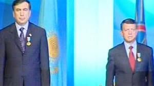 Week-end de fête au Kazakhstan sur fond de sommet stratégique consacré au pétrole