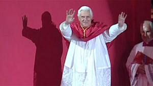 Pope and pilgrims worship under the Sydney stars