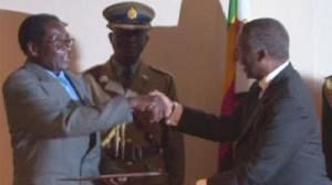 EU increases pressure on Zimbabwe ahead of talks