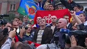 Karadzic set to defend himself at war crimes trial