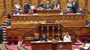 France scraps 35 hour work week