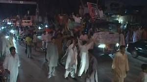 Une page se tourne au Pakistan avec le départ de Musharraf