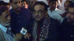 Asif Ali Zardari de l’exil à la présidence