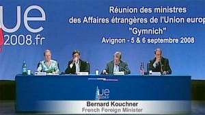EU ministers talks tough ahead of Moscow meeting